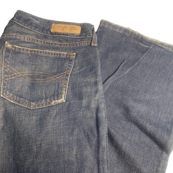Abercrombie and Fitch Jeans 10 Long 100% Cotton BootCut Wide Leg Distressed Hem - Picture 1 of 7